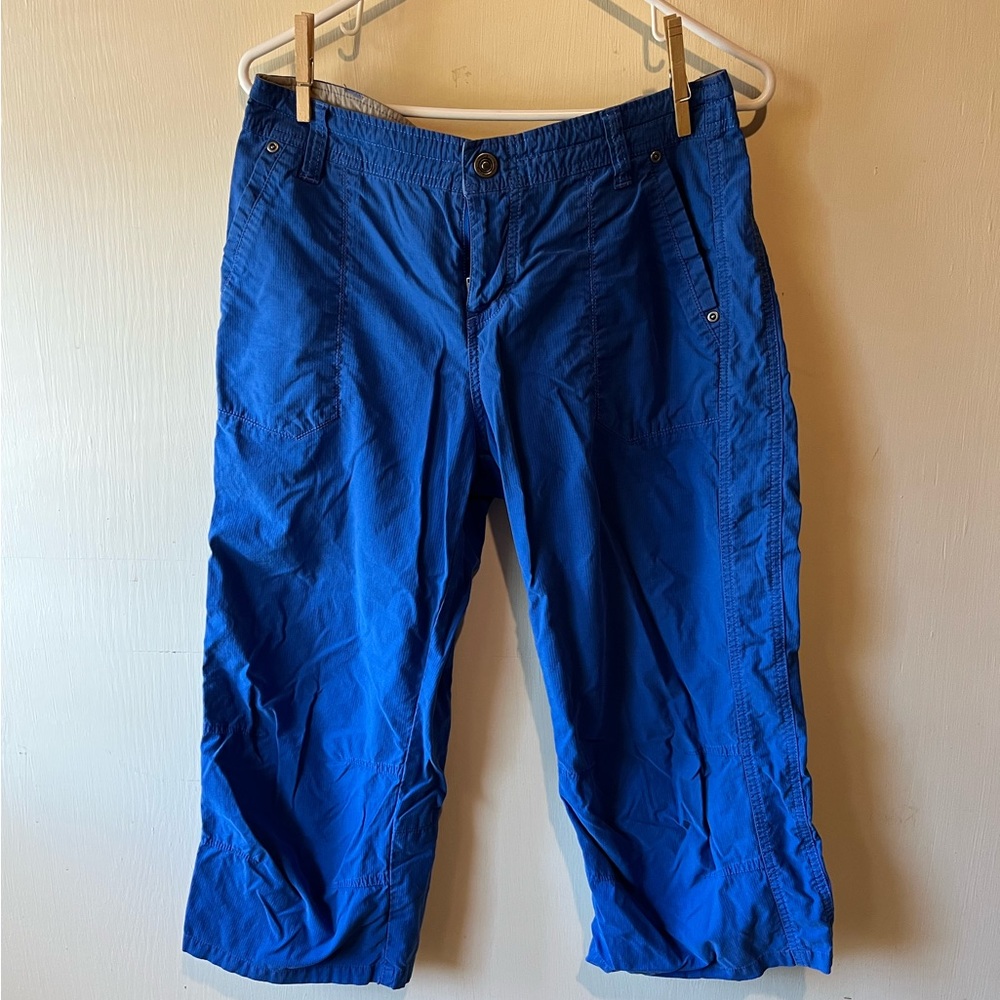 KUHL Blue Ladies Capri, 12